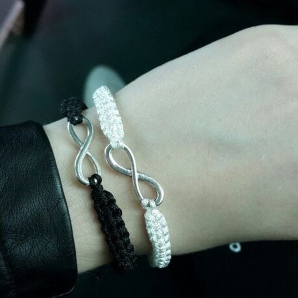 Infinity Braided Bracelet - black&white